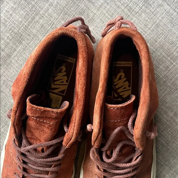 Van's Leather Chukka Style Skate Shoes M8.5 W10 - Picture 4 of 9